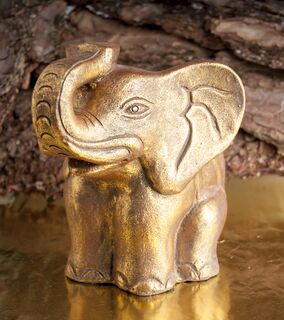 Elefant aus Terracotta