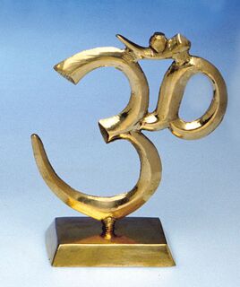 Meditation OM-Symbol - Messing, stehend, 13 cm