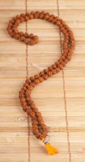 Berk Rudraksha-Mala, mittel
